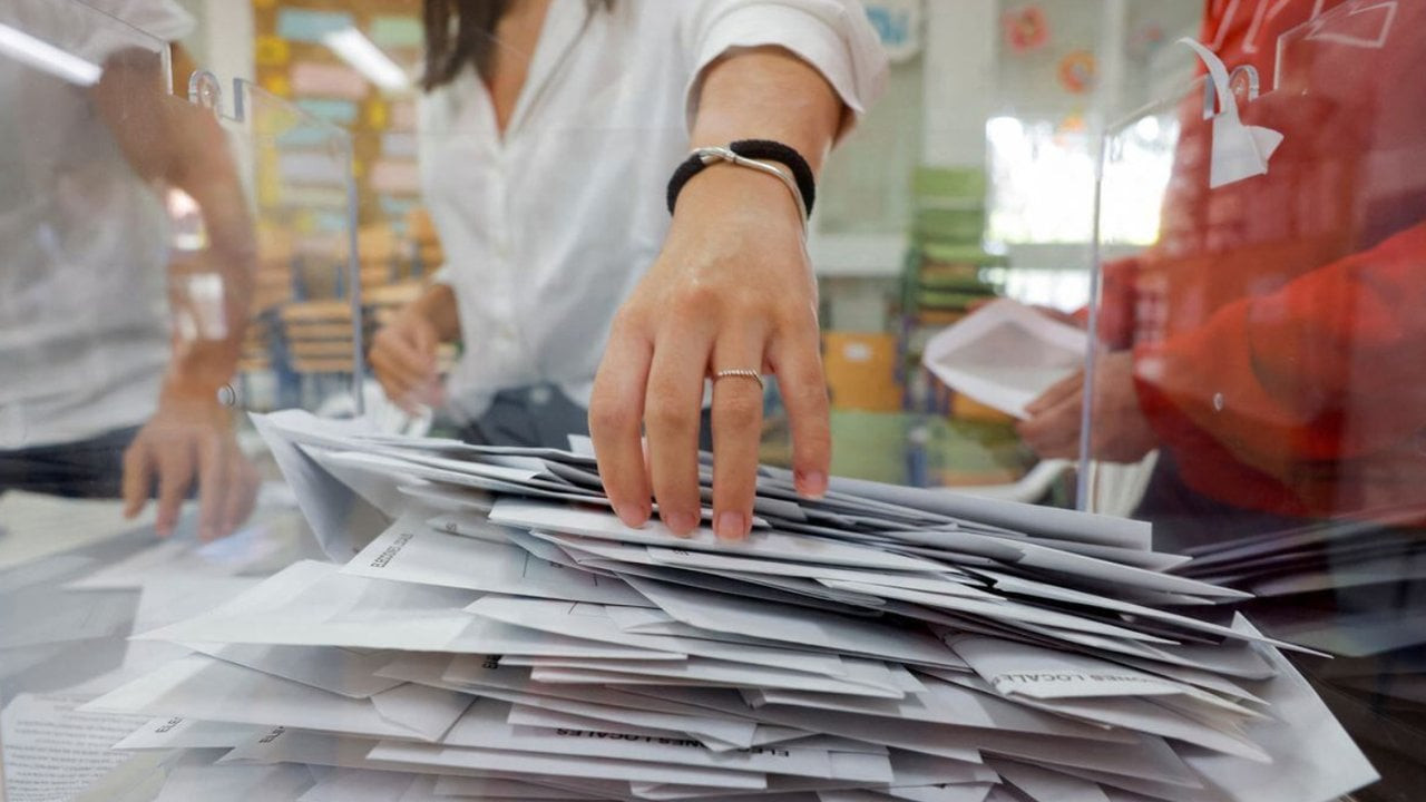 Seçime katılabilme yeterliliğine sahip 36 parti, adaylarını ön seçim yapmadan belirleyecek