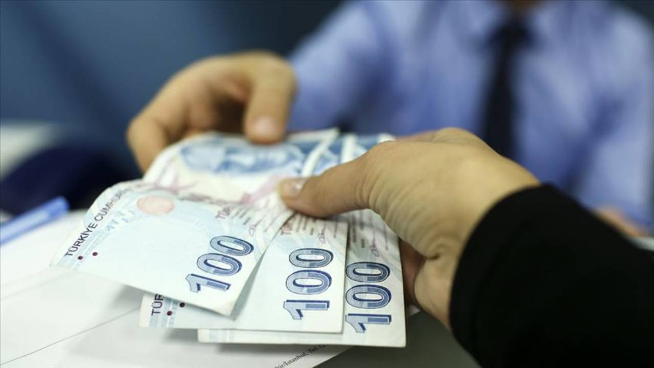 Emekli öğretmenin eksik aylığı için yaptığı başvurusu sonuç verdi