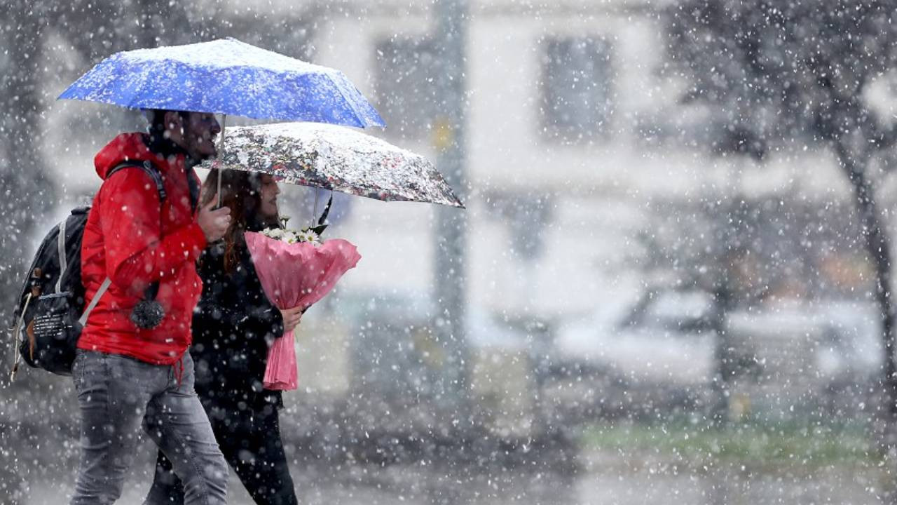 Meteoroloji'den sağanak ve kar yağışı uyarısı (21 Ocak Pazar günü hava durumu)