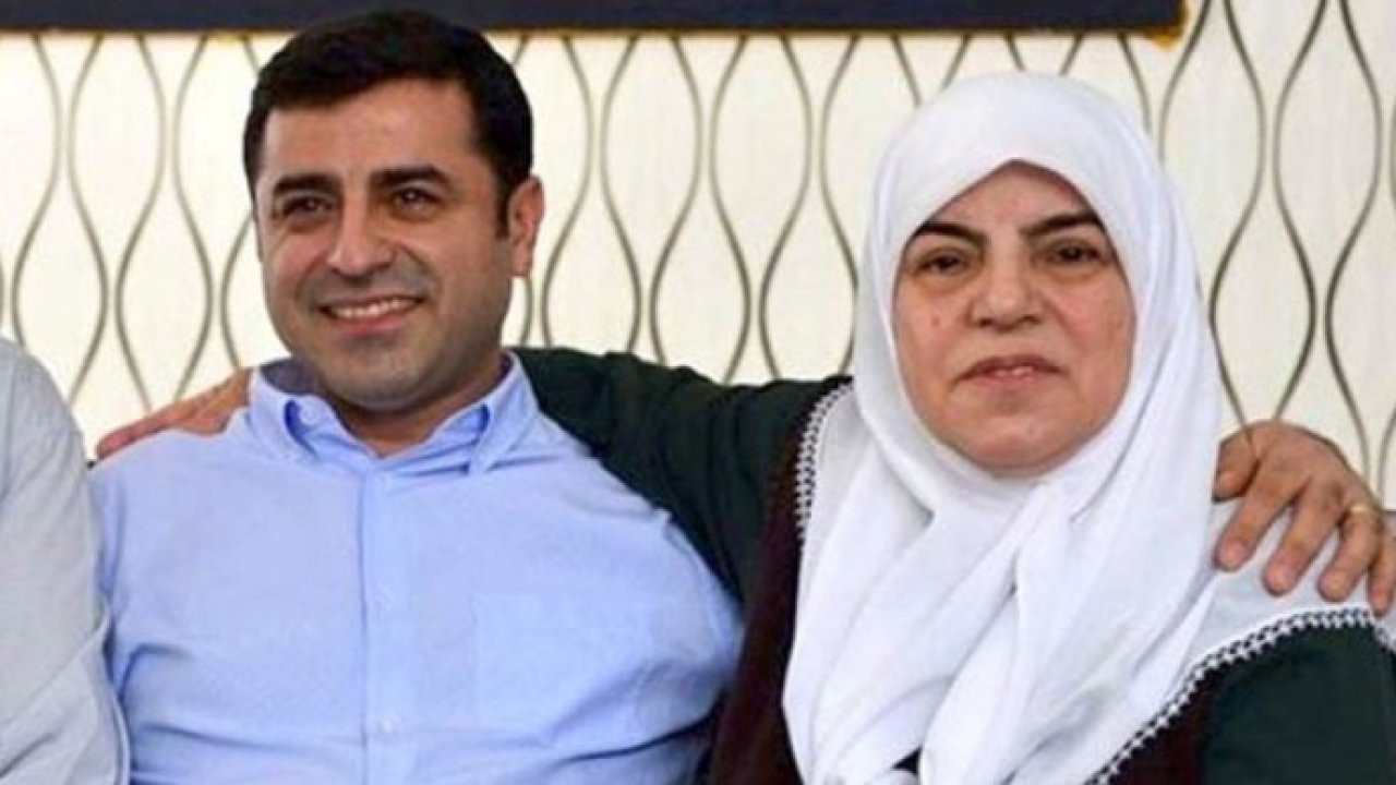 Demirtaş, Diyarbakır'da annesini ziyaret ettikten sonra hastaneden çıkarıldı