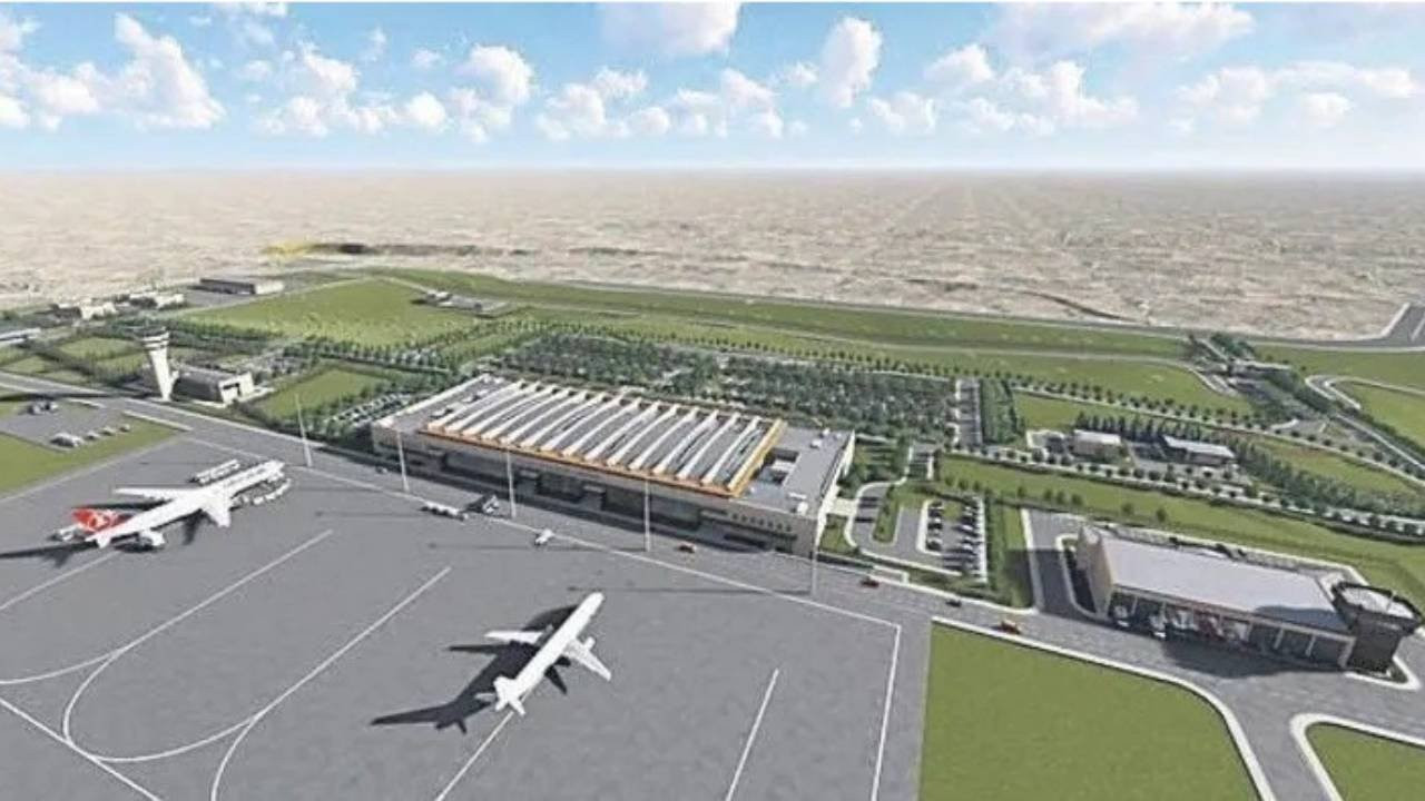 Tamamlanmayan havalimanında uçaklar değil maliyet uçtu