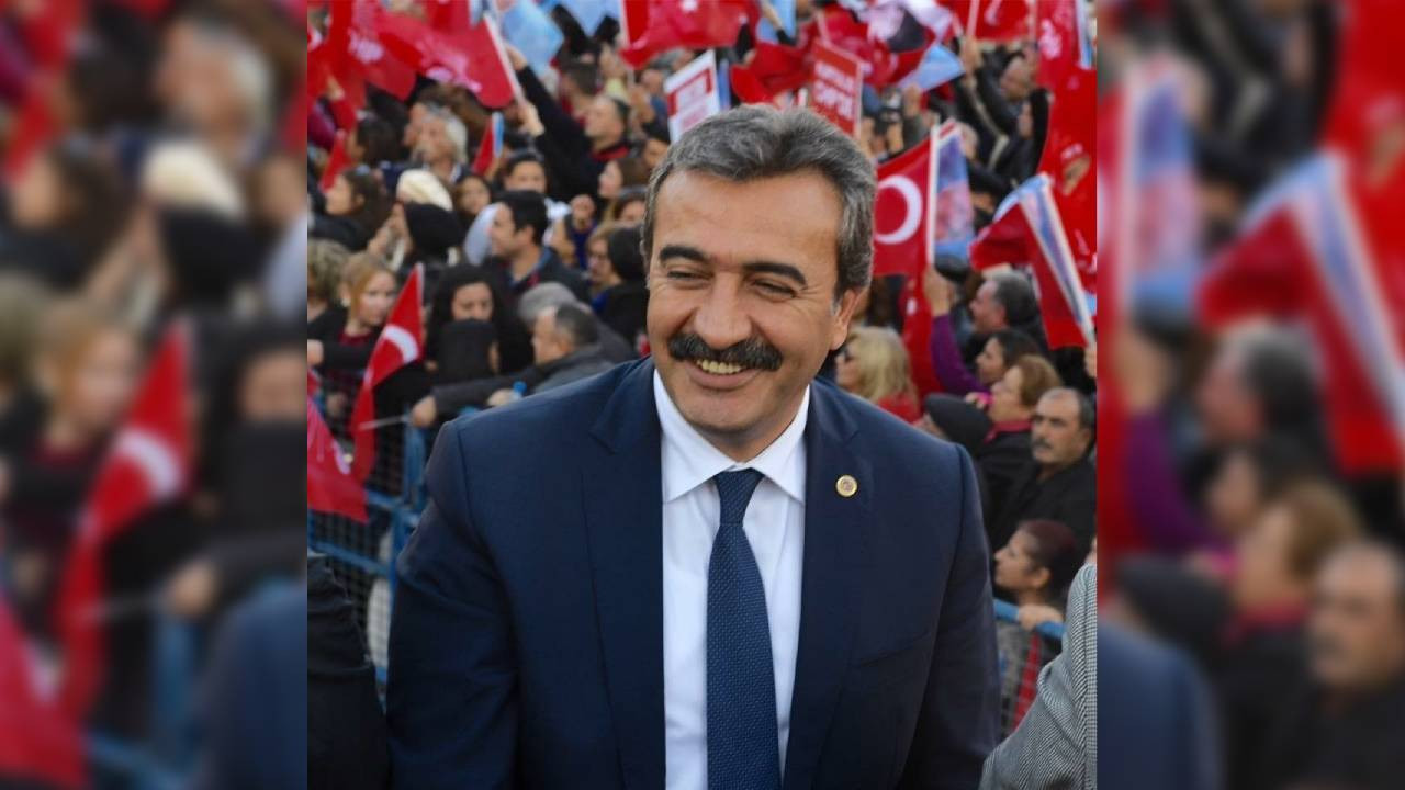 Çukurova Belediye Başkanı Soner Çetin CHP’den istifa etti: Yönetim, sadece kendi parti içi iktidarlarını korumaya çalıştı