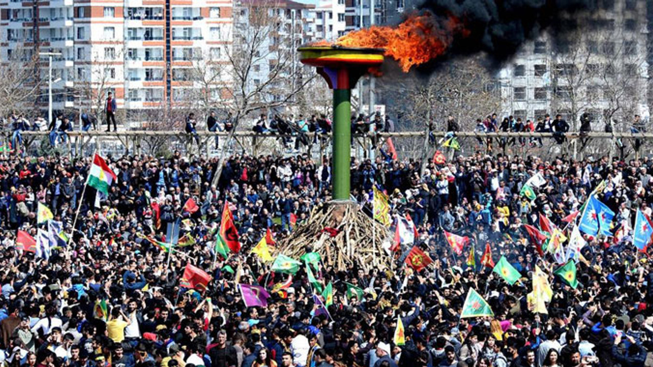 Diyarbakır'da Newroz mesajı: 2013 ruhuyla kutlanacak