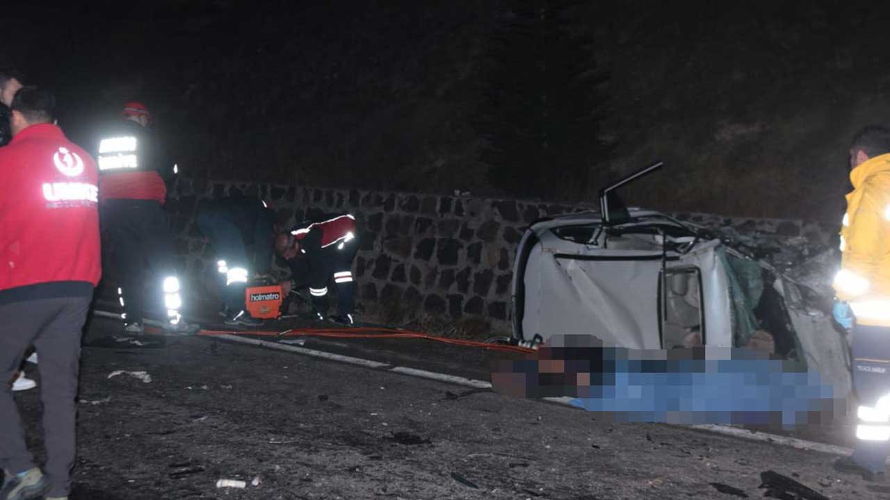 Nevşehir'de zincirleme kaza: Üç ölü, altı yaralı