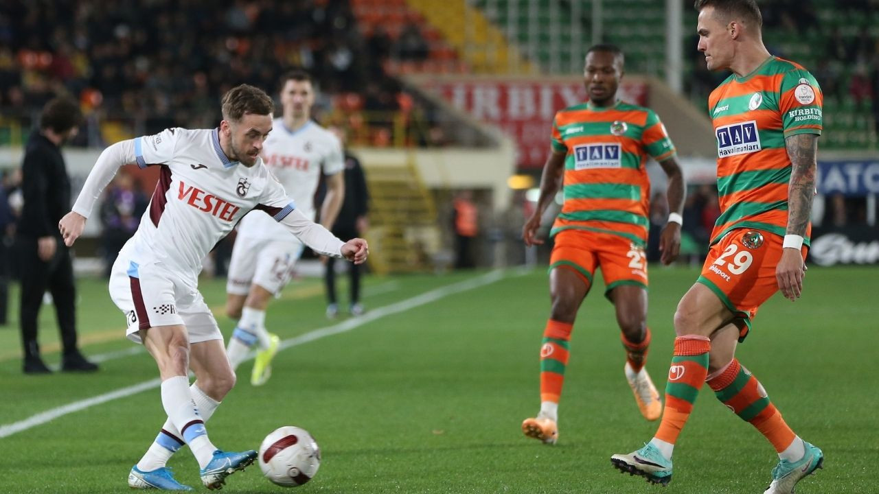 Trabzonspor Alanyaspor'a 3-1 yenildi