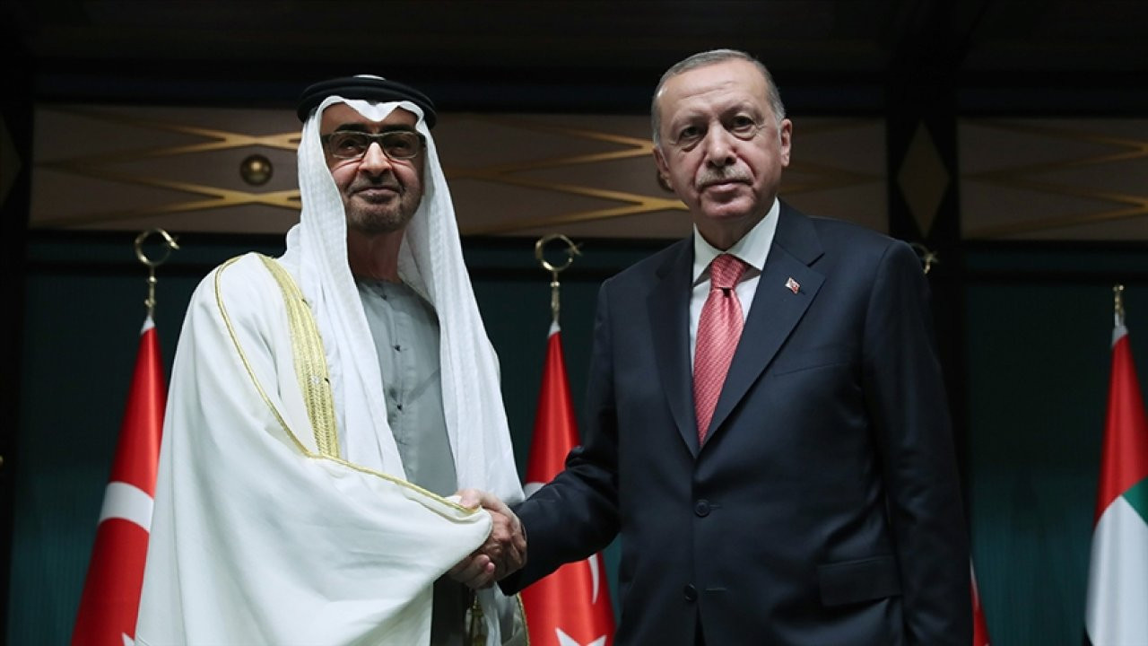 Erdoğan, BAE Devlet Başkanı Al Nahyan'ı Türkiye'ye davet etti