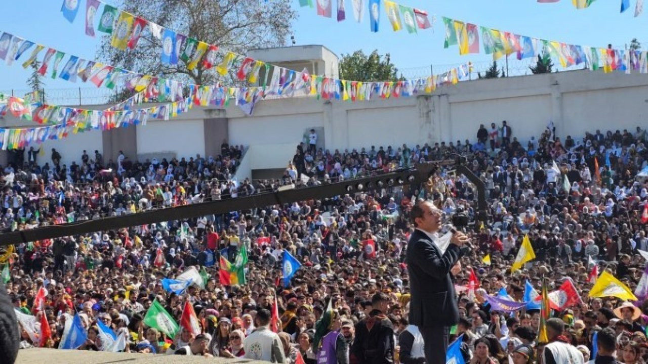 Adana'da DEM Parti'den CHP'ye 'ittifak' tepkisi: Dedikodulardan vazgeçin