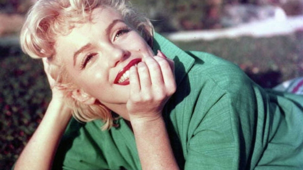 Marilyn Monroe'nun mezarının yanındaki boş alan açık artırmaya çıkıyor