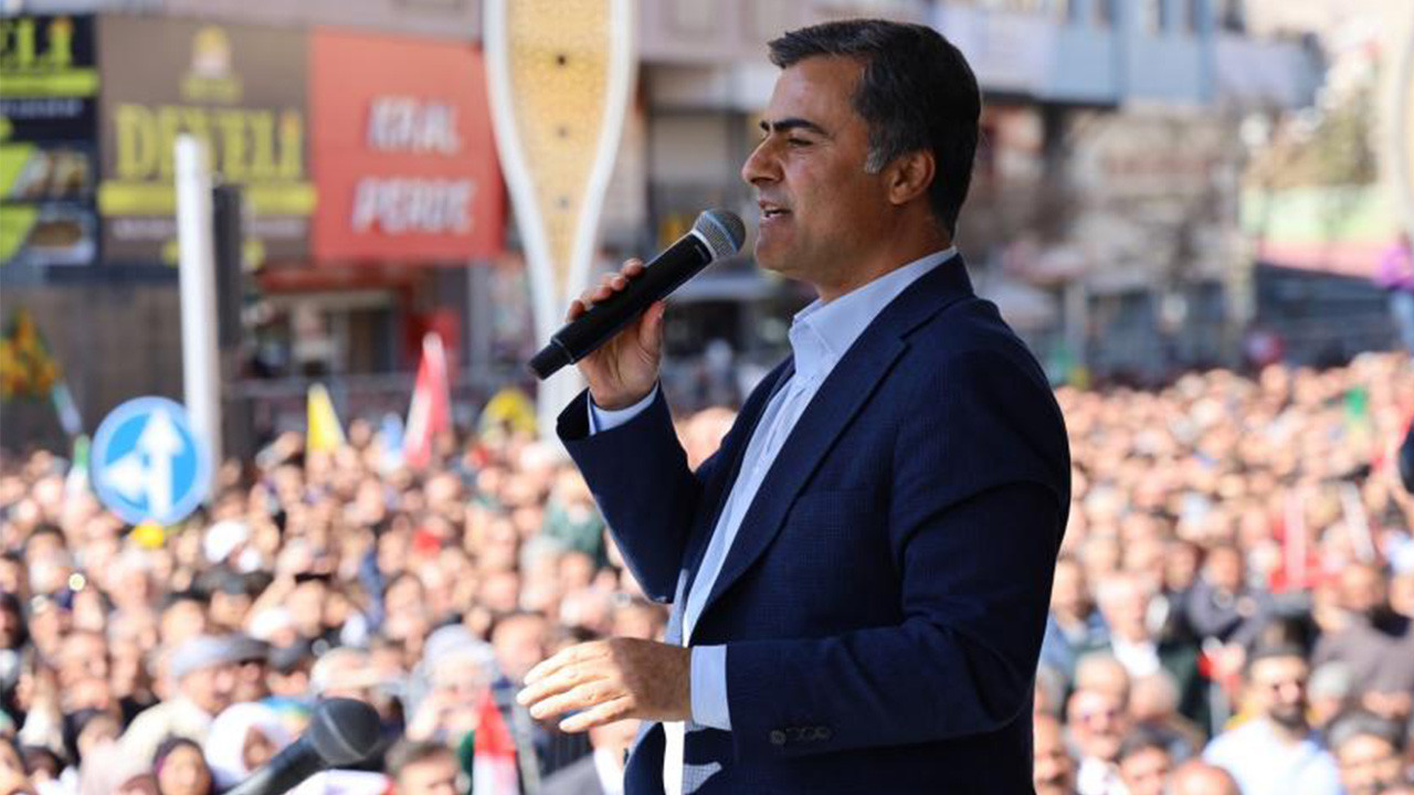 Kulis: AKP içindeki görüş farklılıkları, Van'daki Abdullah Zeydan krizinde de ortaya çıktı