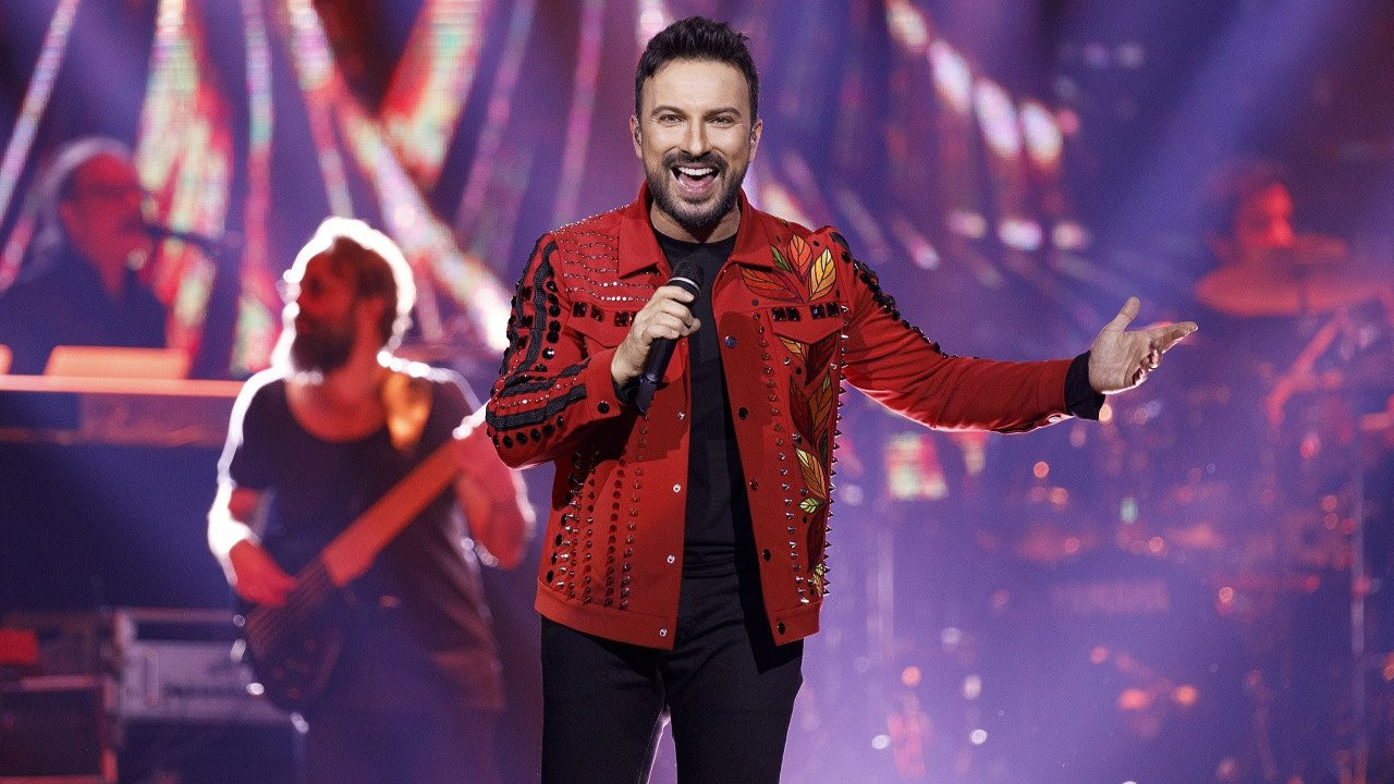 Tarkan'dan yeni albüm müjdesi: Bitmek üzere... Çok güzel bir albüm geliyor