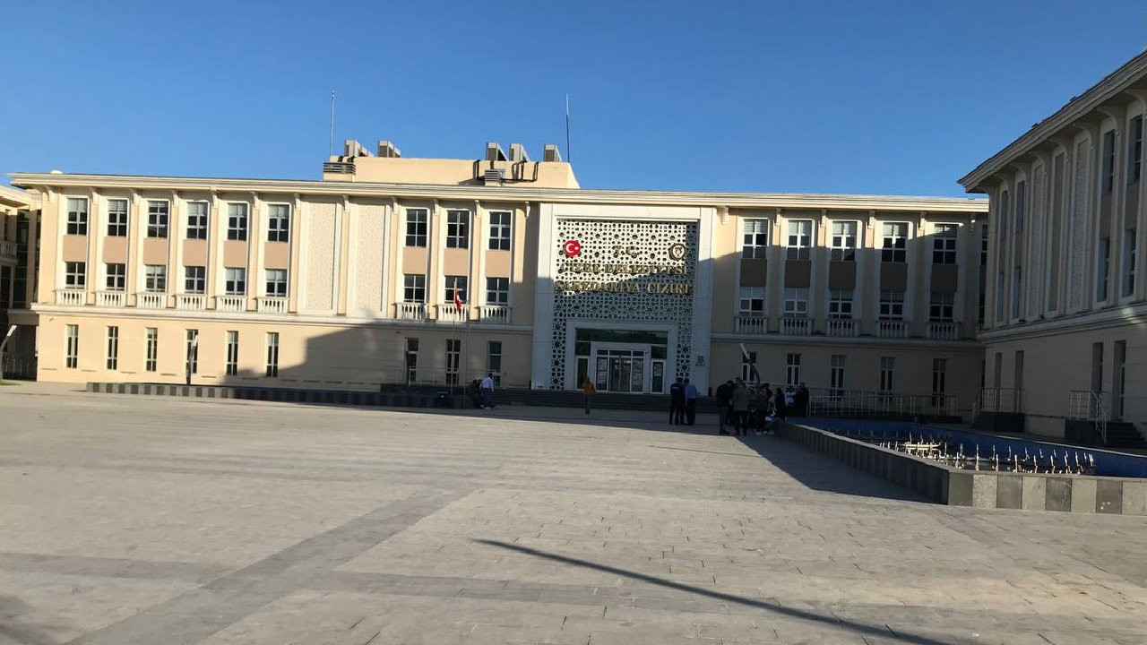 Cizre kayyımı, eşbaşkanlara mazbata verilmeden 1 saat önce 30 milyon harcadı