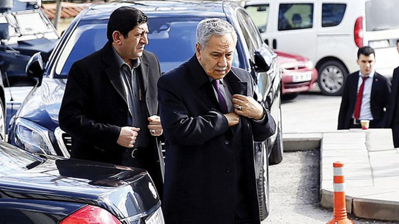 Başbakan eski bakanlardan 'Evet' için destek istedi