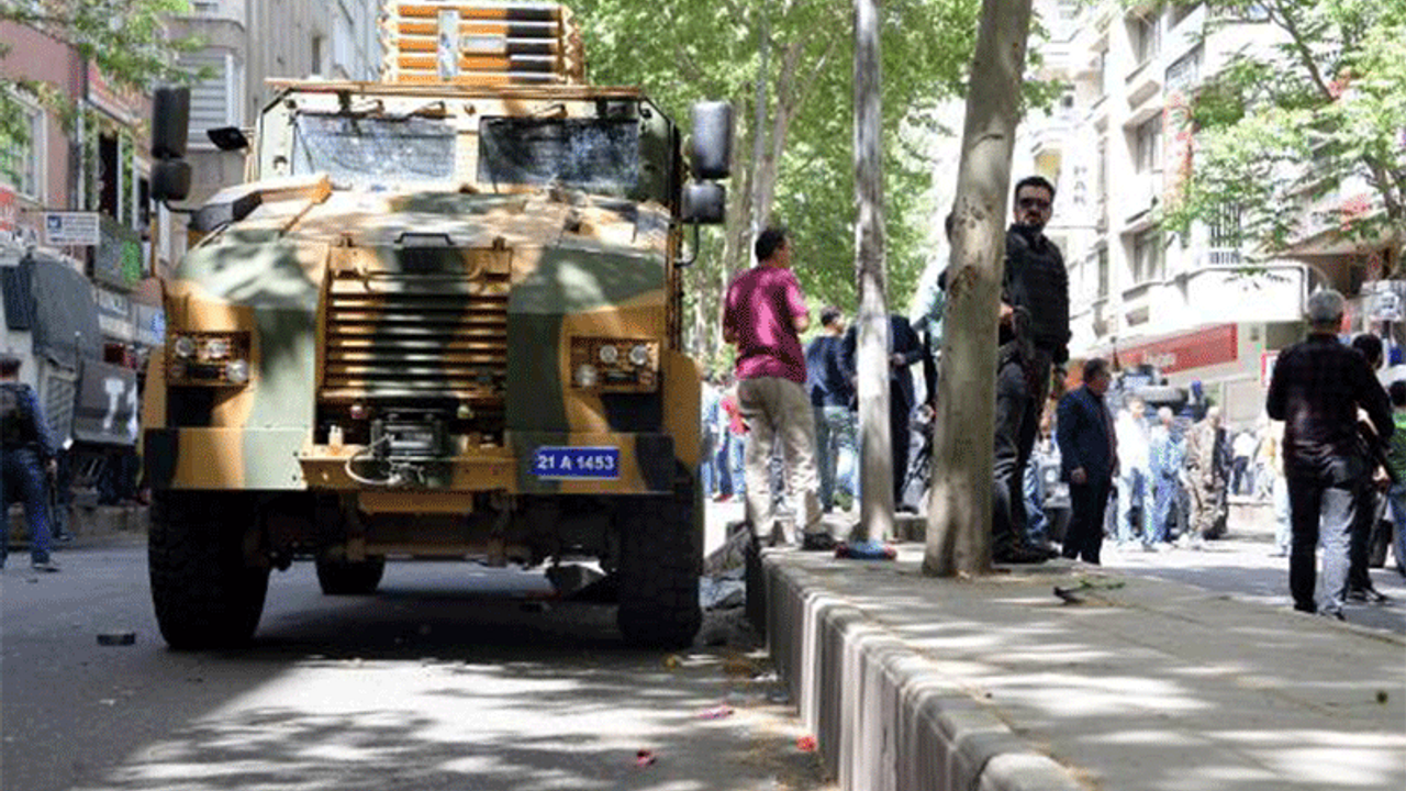 Zırhlı araçla yaşlı kadını ezen polise ceza yok