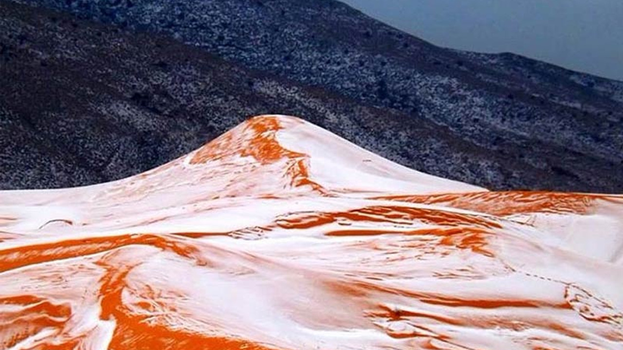 Sahra Çölü'ne kar yağdı