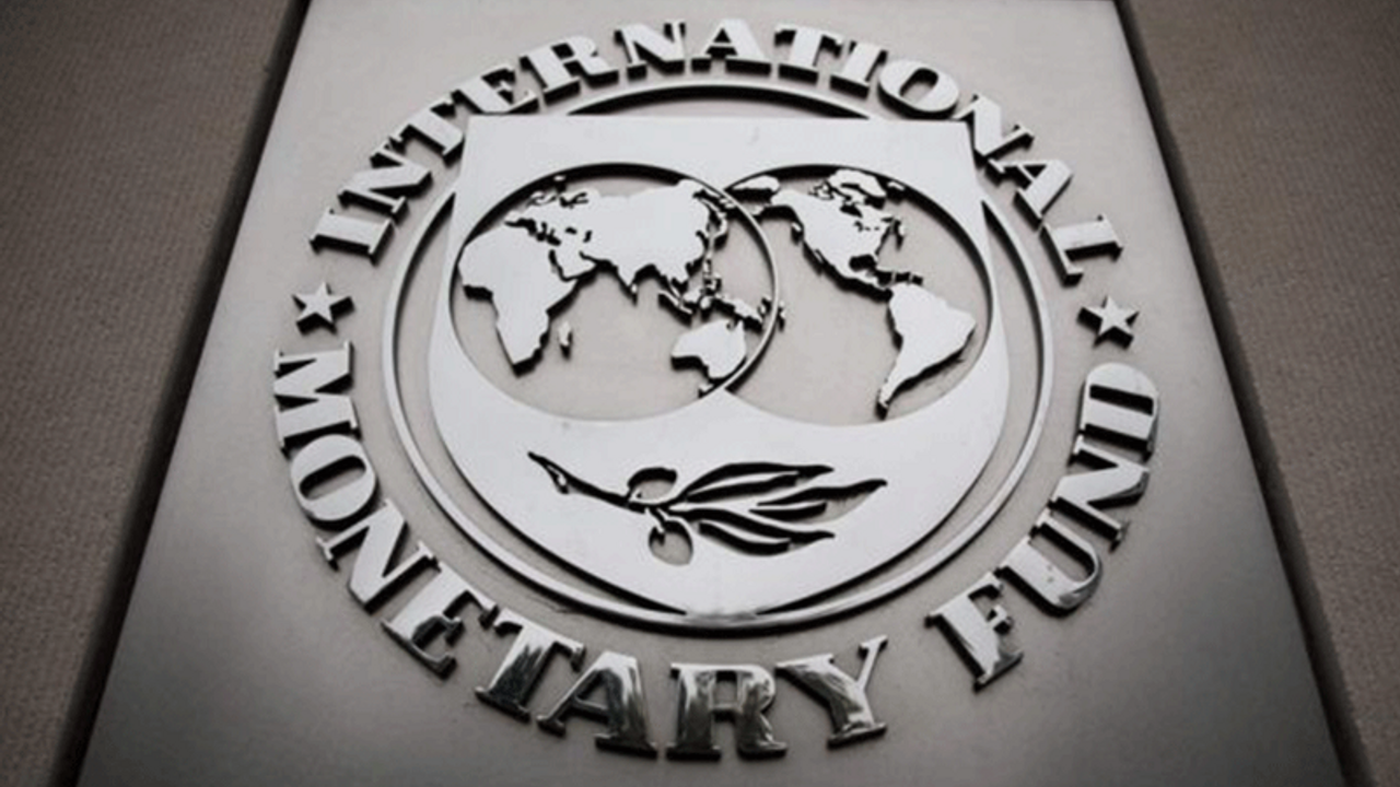 IMF, küresel büyüme tahminini yükseltti