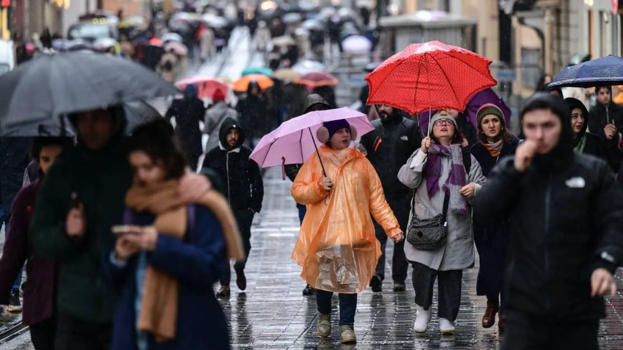 AKOM'dan İstanbul için sağanak uyarısı