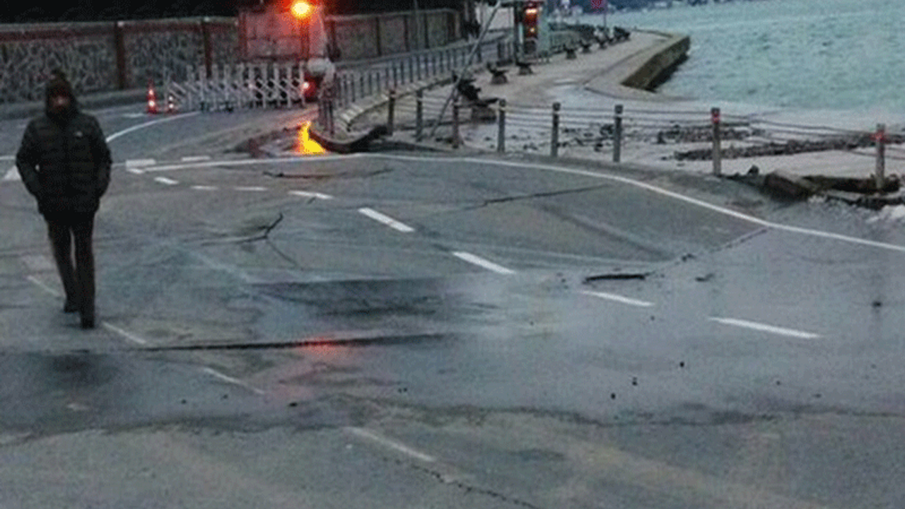 Tarabya Sahil Yolu çöktü