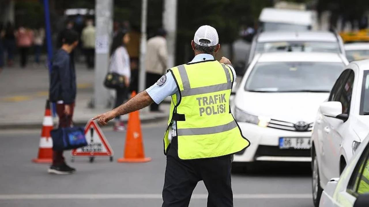 İstanbul'da yarın bazı yollar trafiğe kapatılacak