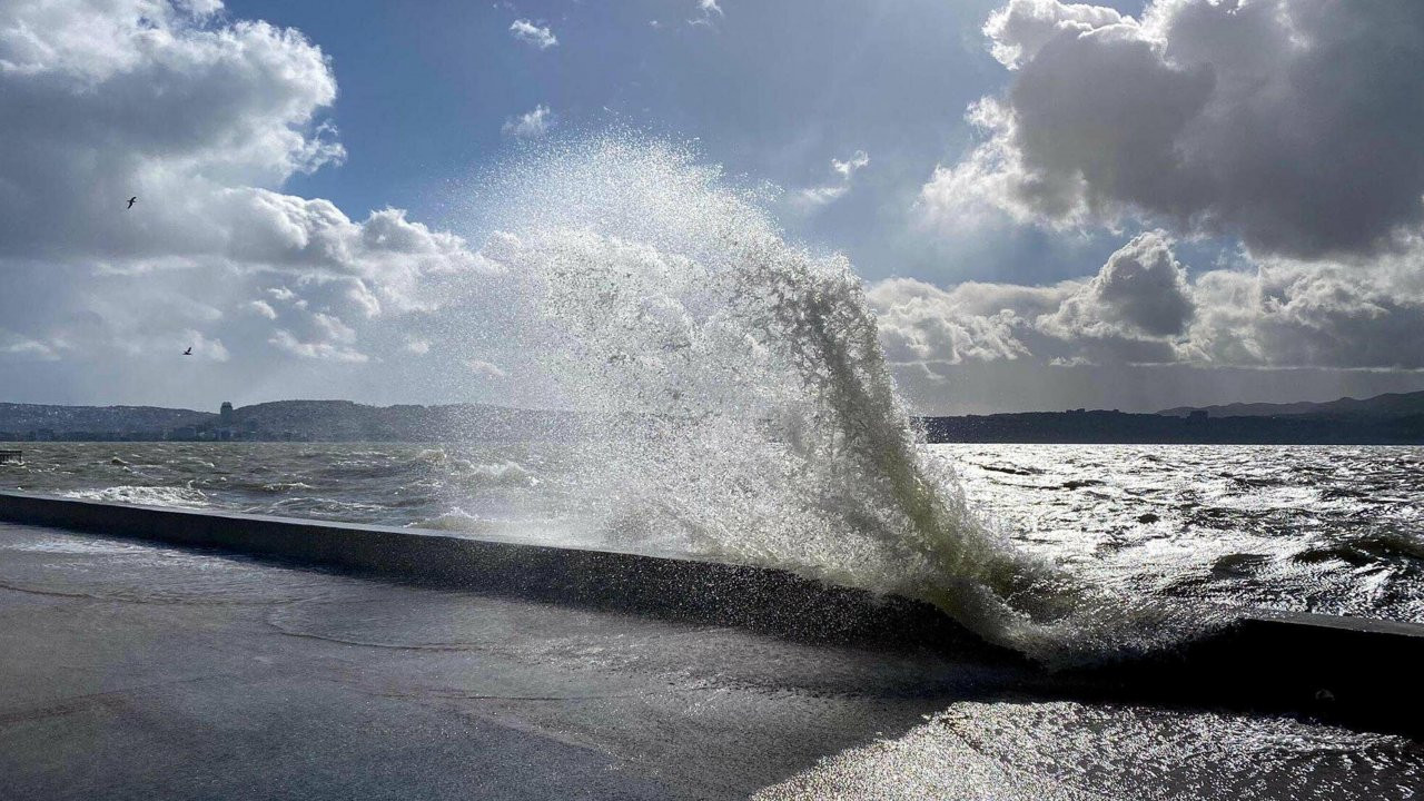 Meteoroloji'den 13 il için sarı kodlu uyarı, salıdan itibaren sıcak alarmı