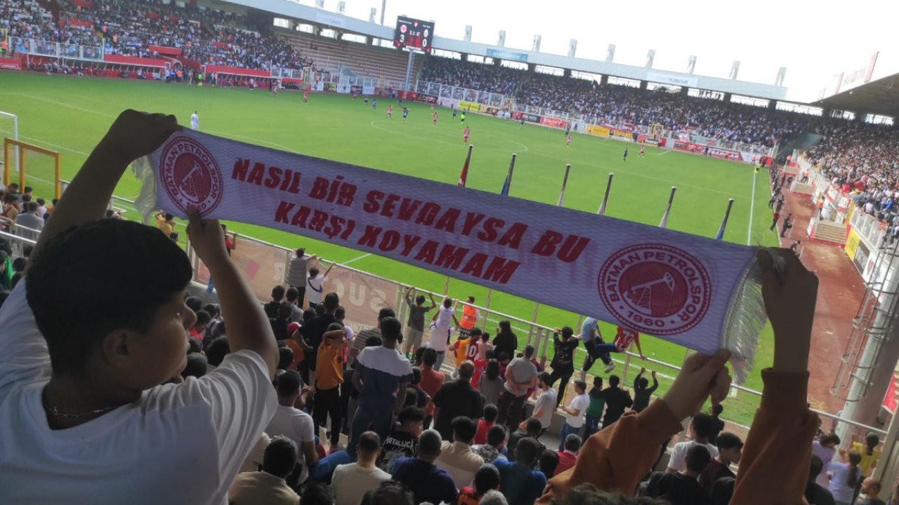 TFF 3. Lig'de şampiyonluk yarışı: Elazığspor'un rakibi sahaya çıkmayacak, Batman Petrolspor kazanmak zorunda