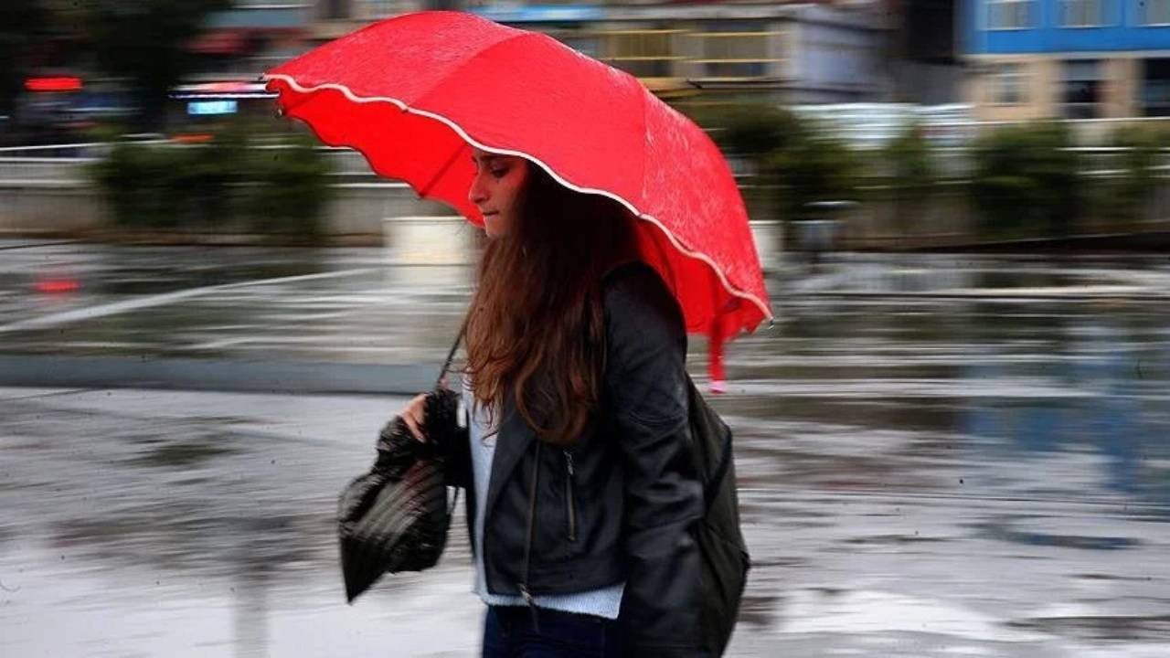 Meteoroloji'den gök gürültülü sağanak ve kuvvetli rüzgar uyarısı (28 Nisan pazar hava durumu)