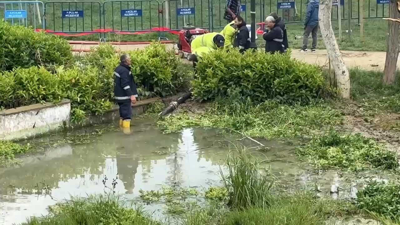 Edanur’un ölümünün ardından Avcılar’da su dolu alanda çalışma