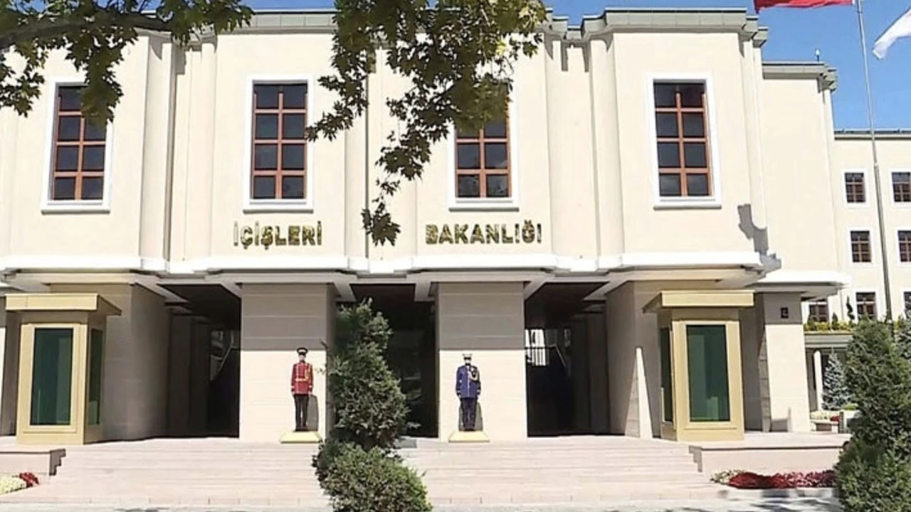 İçişleri Bakanlığı'ndan tasarruf açıklaması: Yerlikaya ve yardımcılarının araç ve koruma sayıları azaltıldı