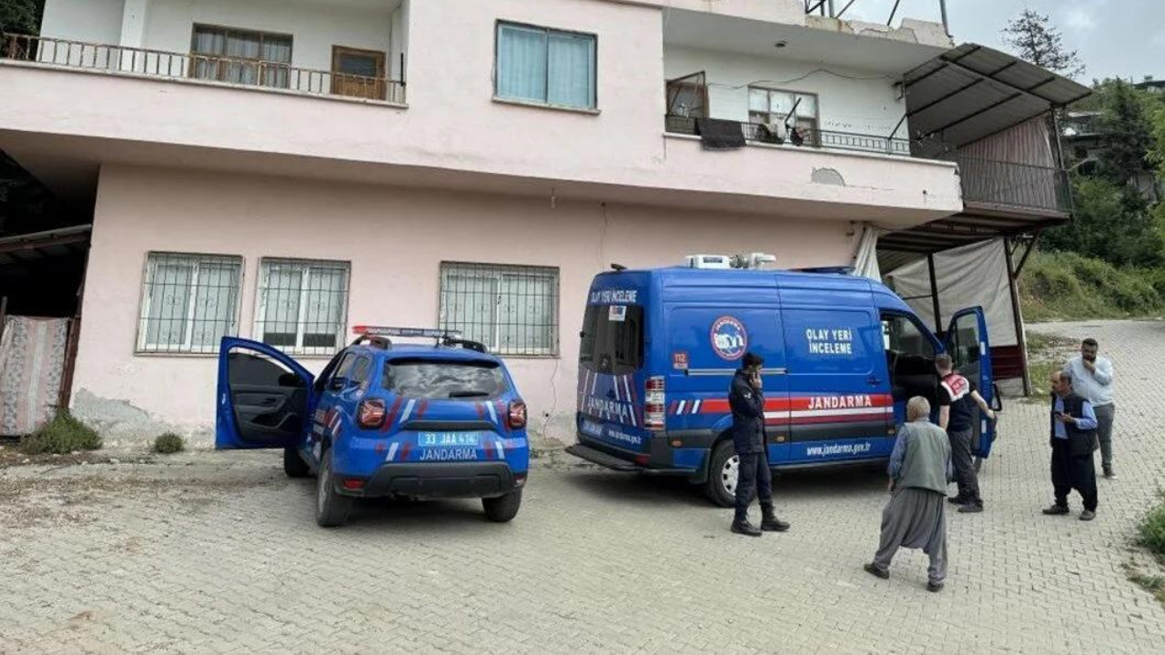 Mersin'de 9 yaşındaki oğlunu bıçaklayarak öldüren anne tutuklandı