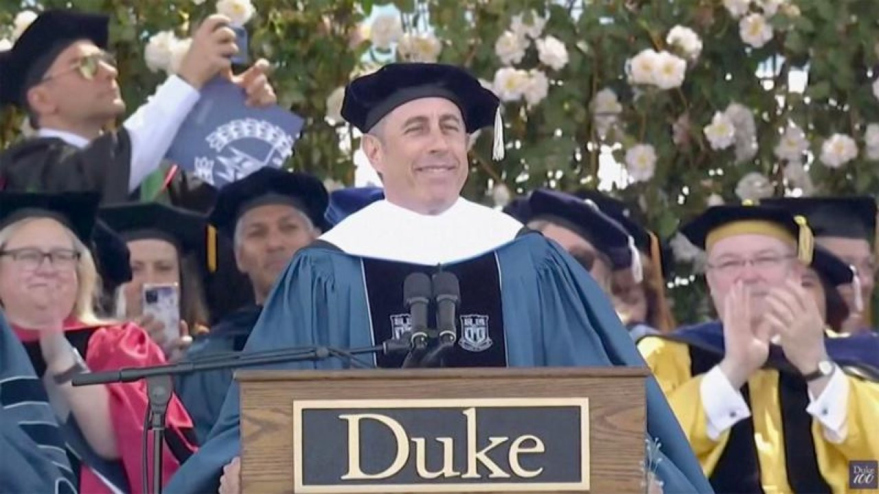 Komedyen Jerry Seinfeld'e, Duke Üniversitesi'nde Filistin protestosu