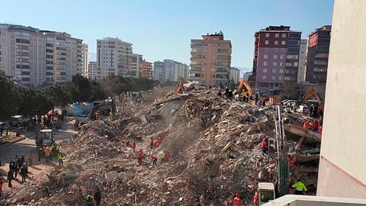 150 kişinin öldüğü sitenin zemin etüdü göz kararıyla yapılmış