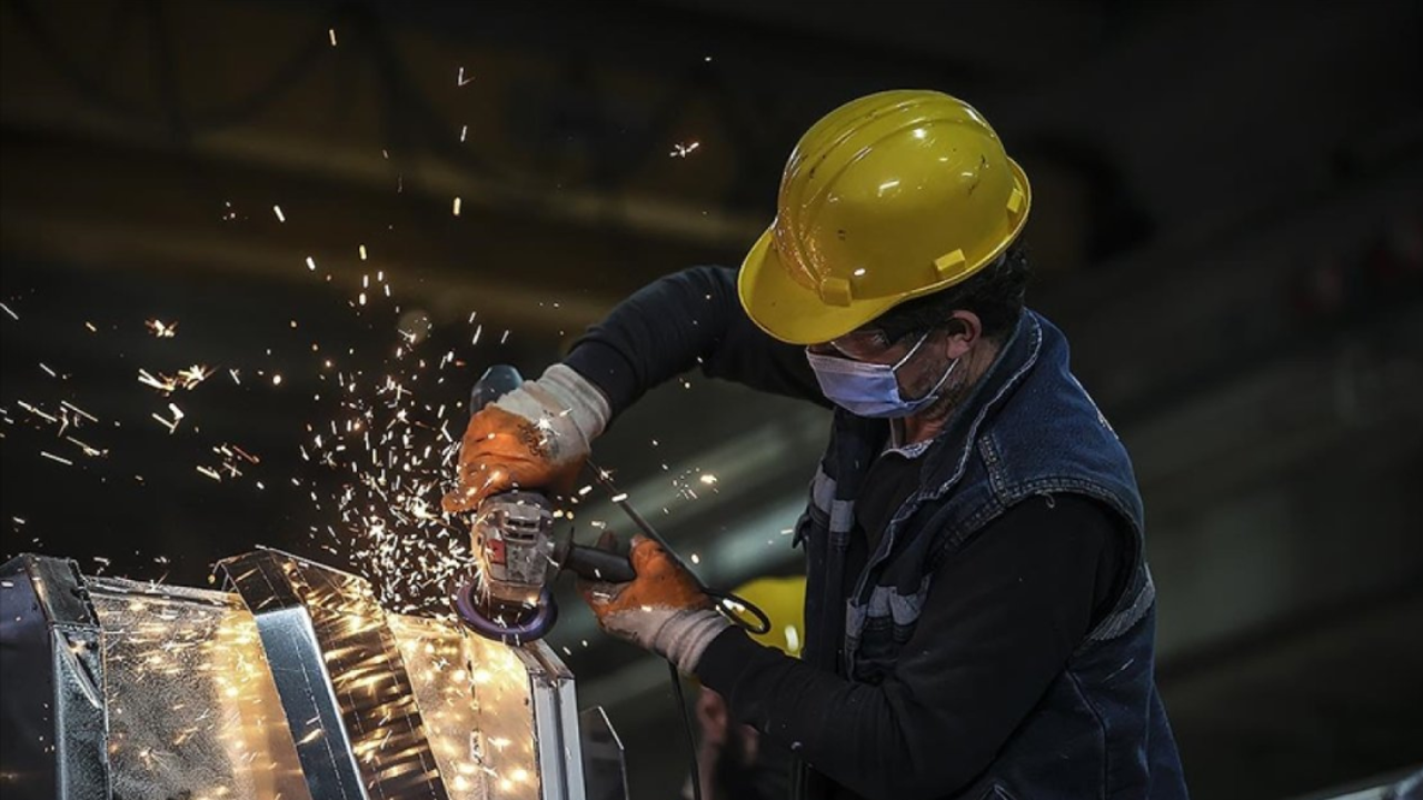 TÜİK'e göre ekonomi yılın ilk çeyreğinde yüzde 5,7 büyüdü