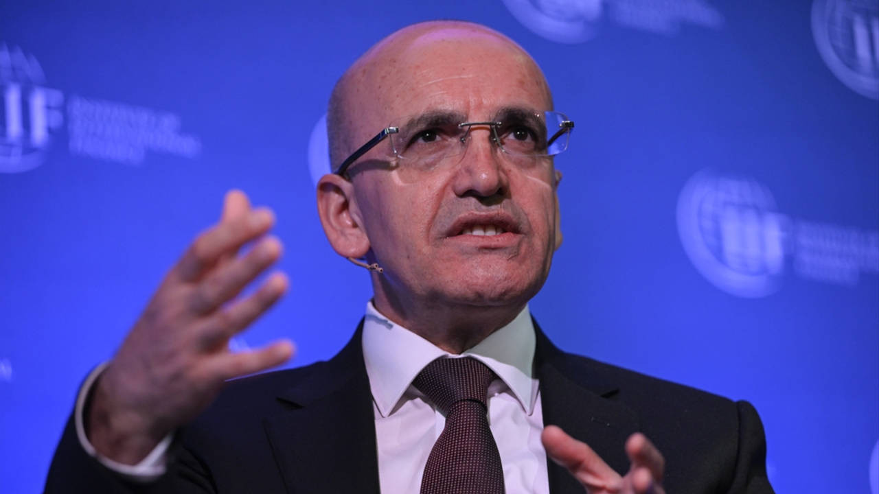 Bakan Mehmet Şimşek: Tarihte eşi benzeri görülmemiş bir kaynak girişi var