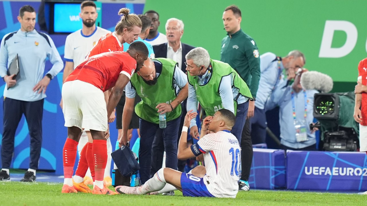 EURO 2024: Mbappe'nin burnu kırıldı, Fransa Avusturya'yı tek golle devirdi