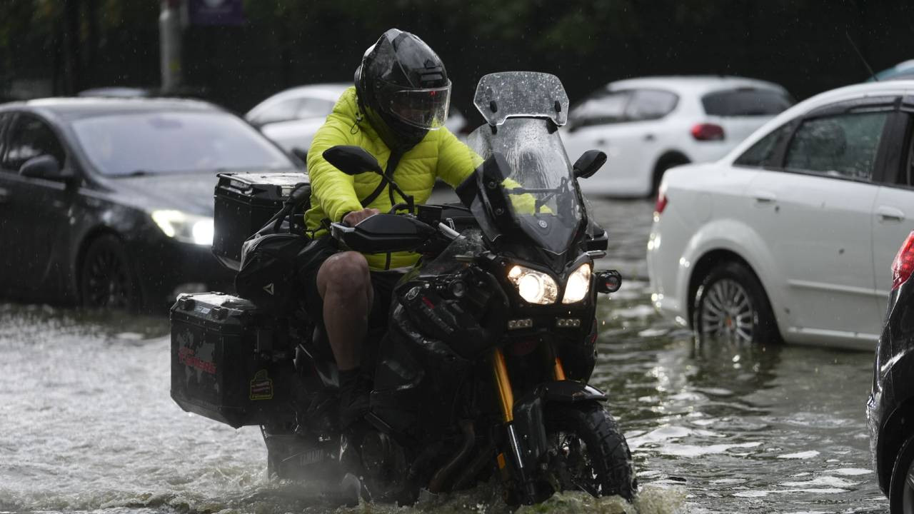 Meteoroloji'den kuvvetli rüzgar ve sağanak uyarısı (21 Haziran Cuma günü hava durumu)