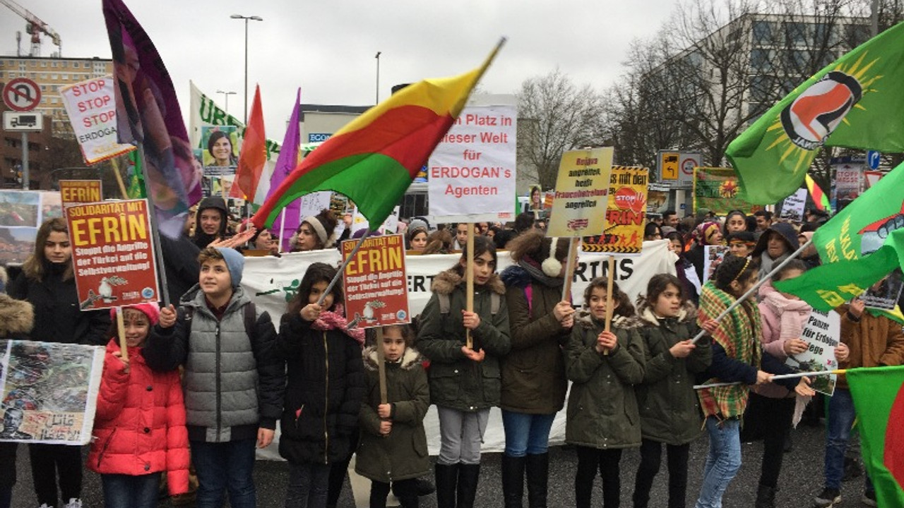 Strasbourg’da Afrin protestosu