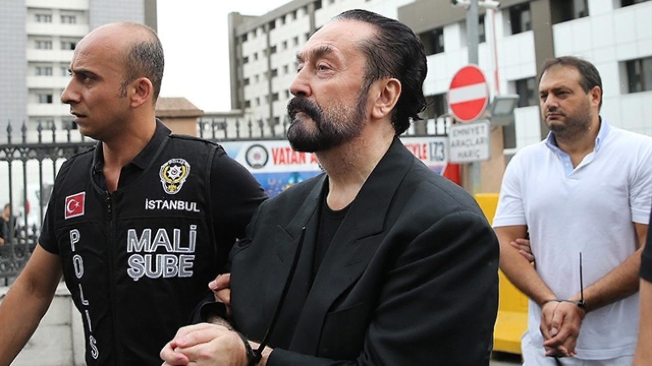 Adnan Oktar'a verilen 8 bin 658 yıl hapis cezası onandı