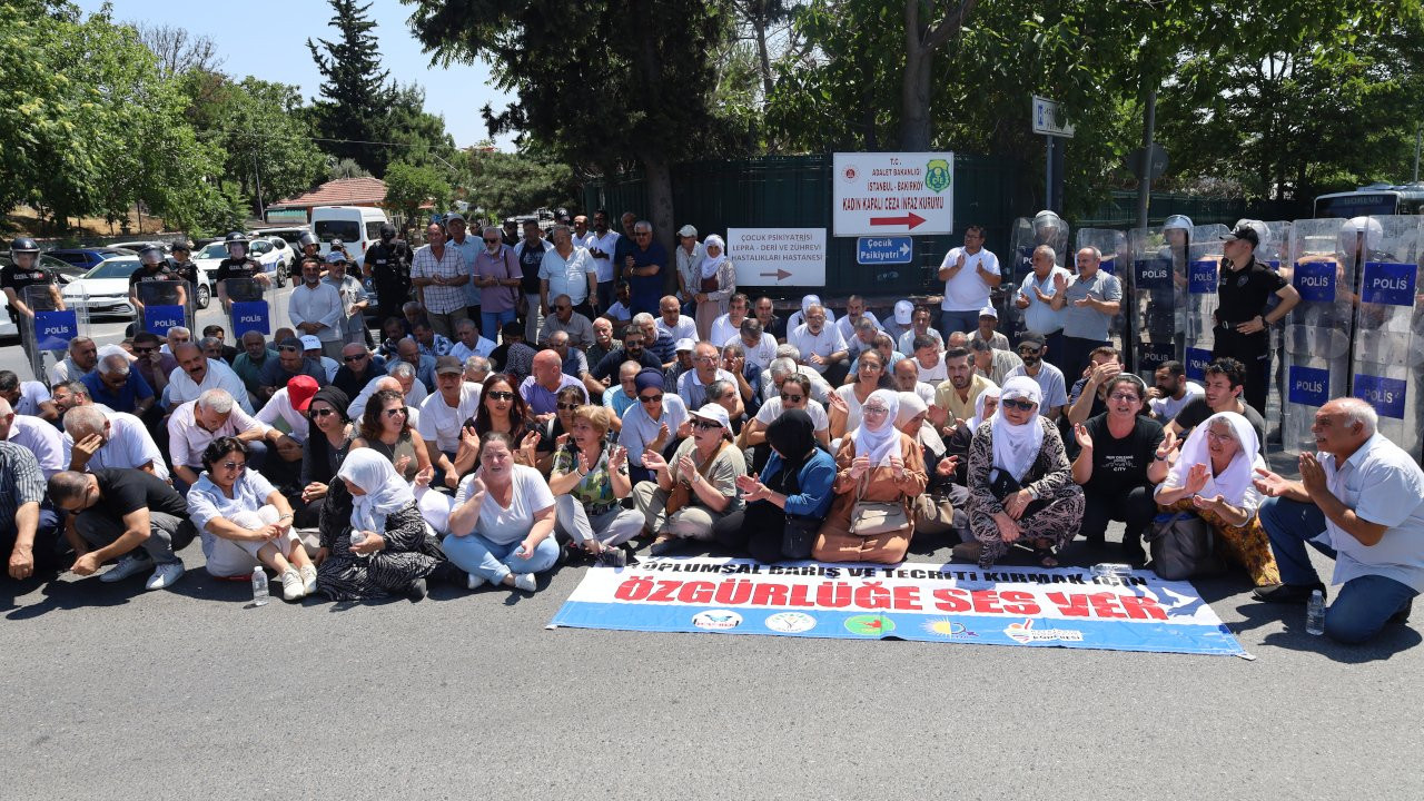 Bakırköy Cezaevi önünde 'Özgürlüğe ses ver' eylemi