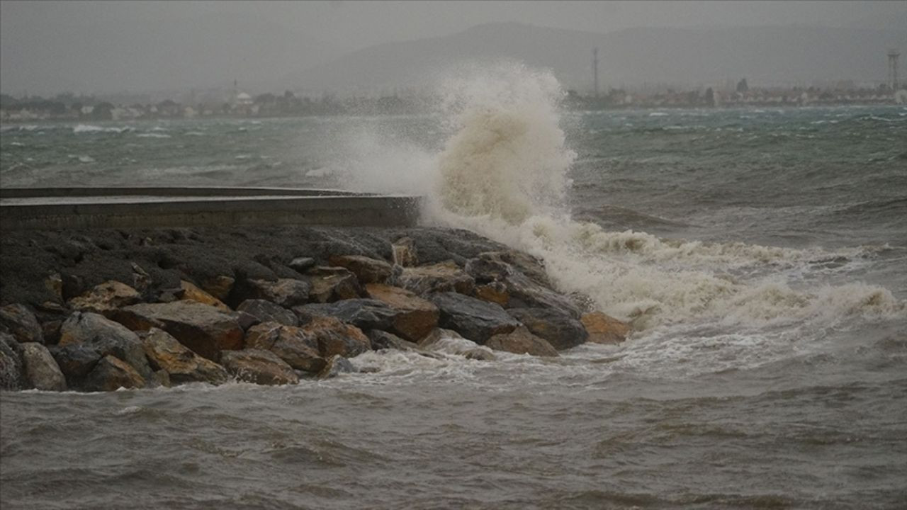 Bodrum, Kaş, Sinop ve Samsun'da denizde fırtına bekleniyor