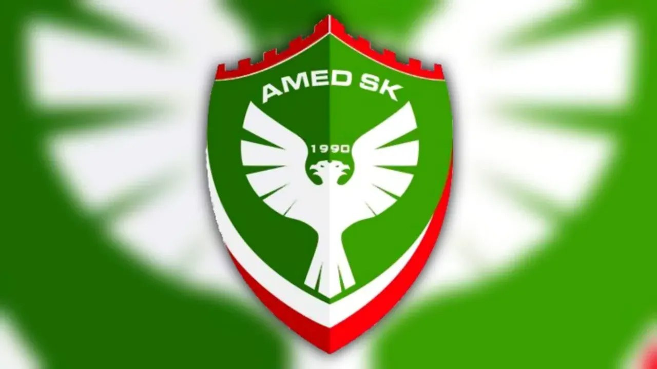 Amedspor üç oyuncuyla yolları ayırdı