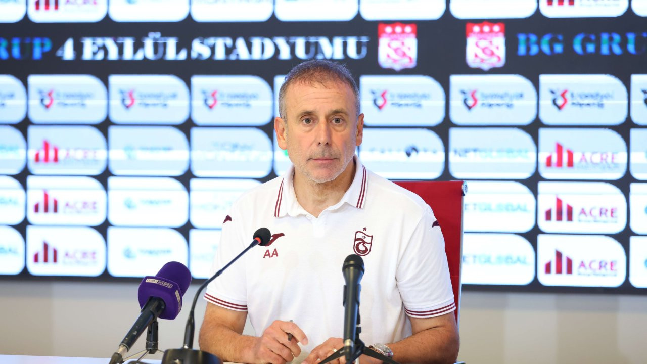 Trabzonspor maçının bitiş düdüğünün ardından 'Avcı istifa' sloganı atıldı