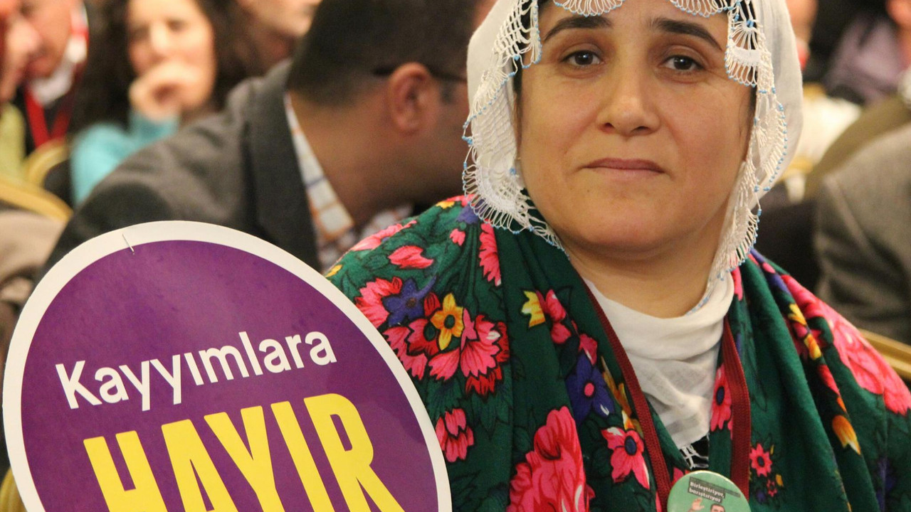 HDP'den 15 kentte 'Hayır' mitingi