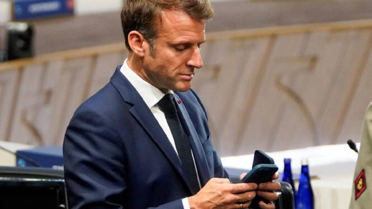 Kurucusu Fransa'da gözaltına alındı, ama Macron sıkı Telegram kullanıcısı çıktı, ifade özgürlüğü tartışmasının çapı büyüdü