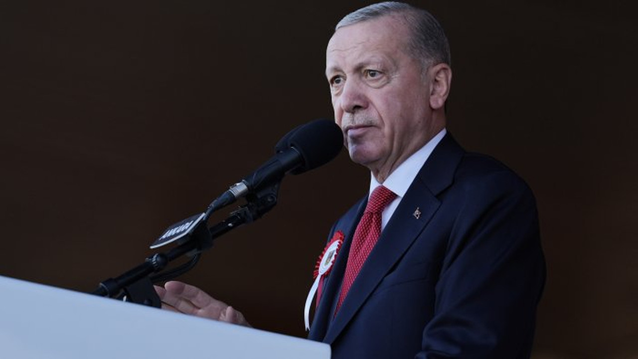 Erdoğan: 15 Temmuz ihanetini en az hasarla atlattık