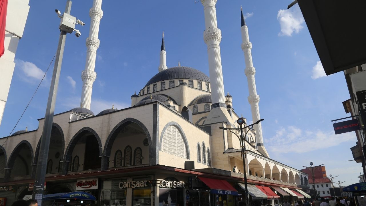 İl Özel İdaresi'nden cami derneğine 7 milyonluk ödenek: 'Yolsuzluk yapılıyor'