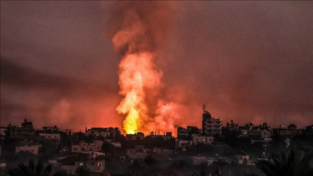 İletişimin kesildiği Gazze’nin kuzeyine yoğun bombardıman düzenleniyor