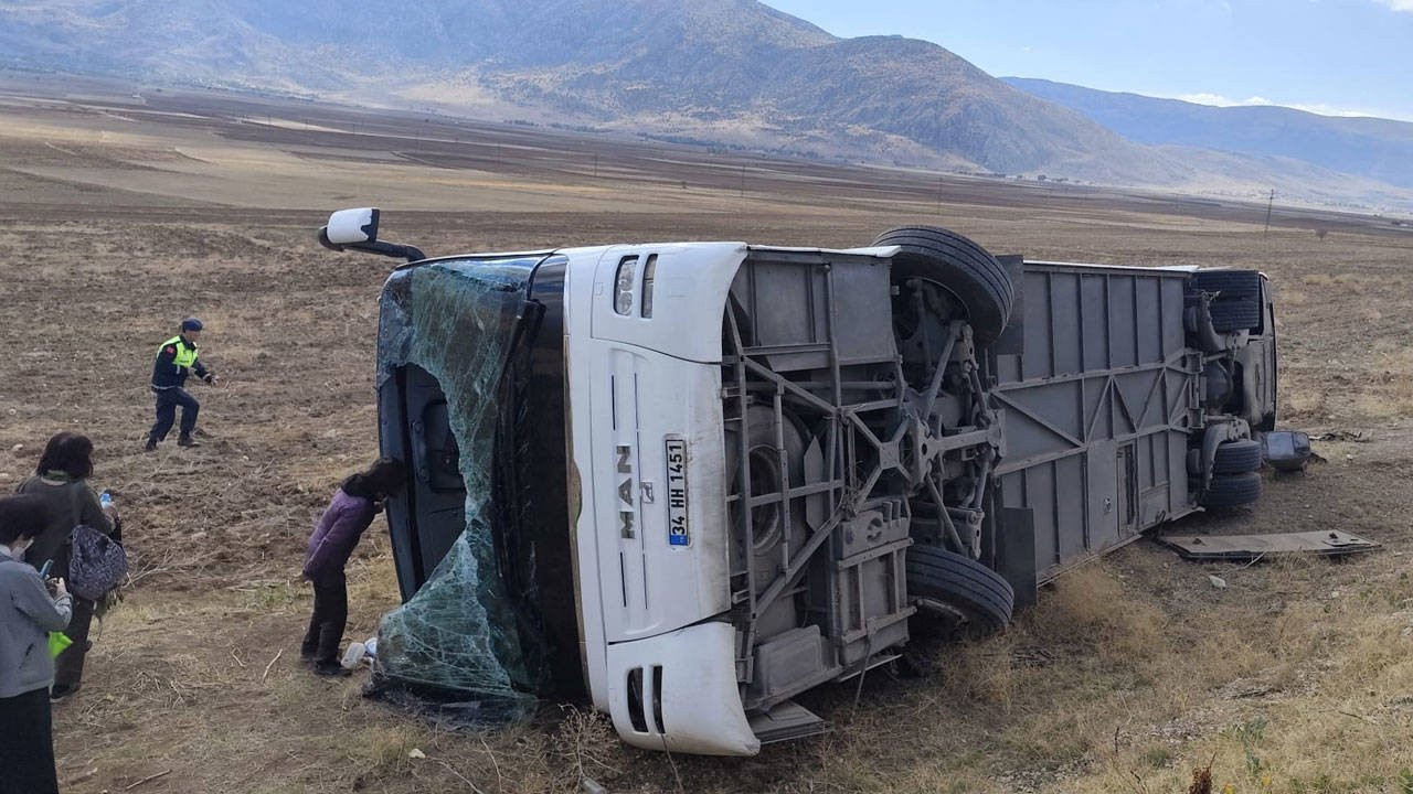 Altı kişinin öldüğü tur otobüsü kazasında şoför tutuklandı