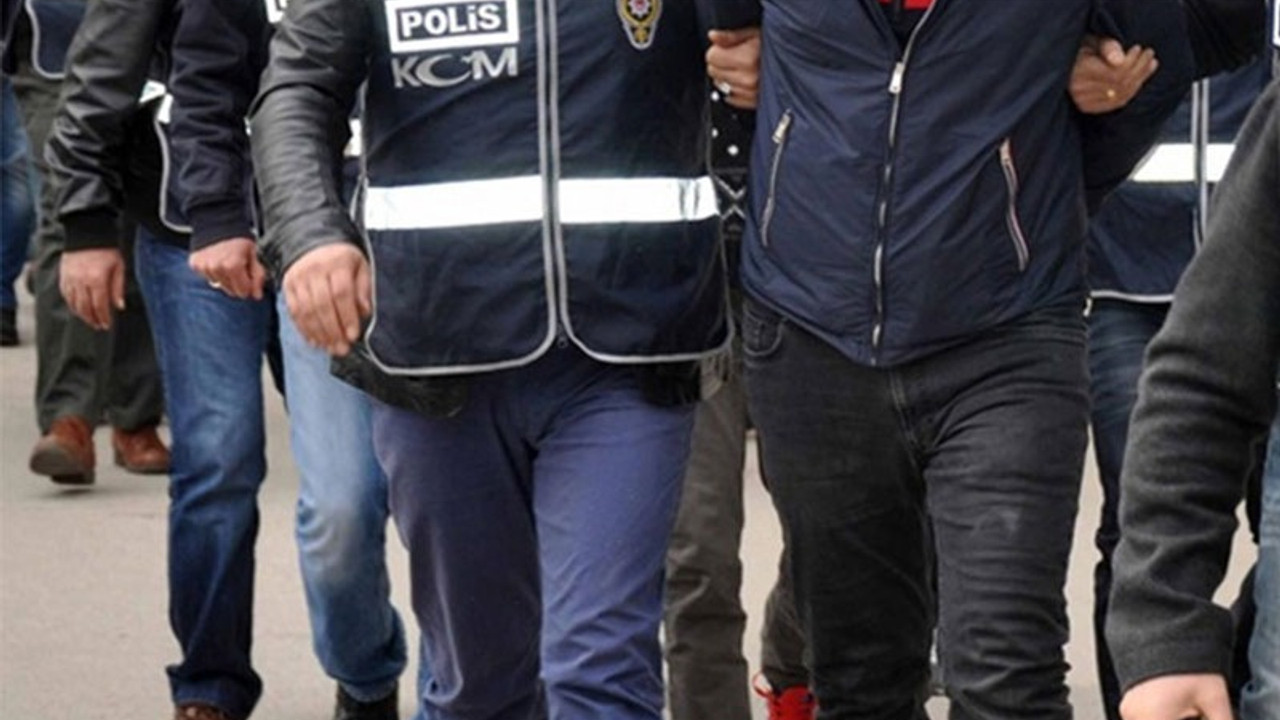 İzmir'de 30 kişi 11 gündür gözaltında