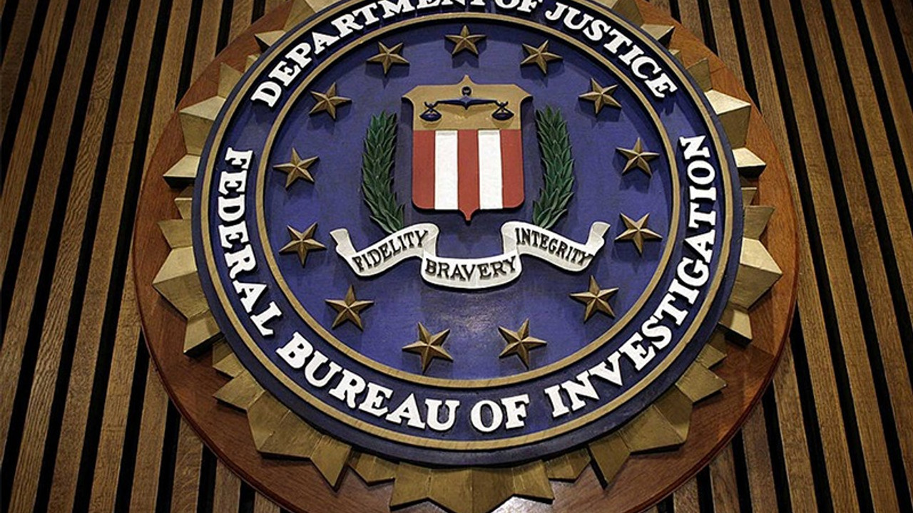 FBI, 13 Rusya vatandaşını suçladı