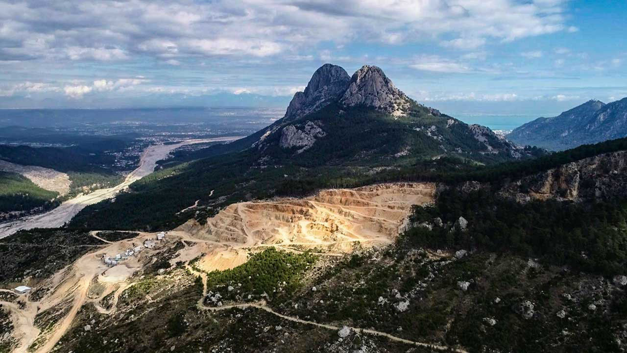 Kalker ocağı, Karaindibi Mağarası sınırına dayandı