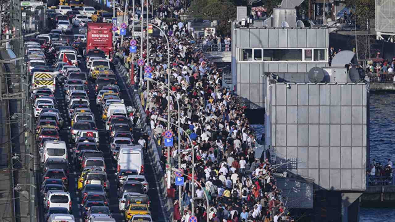 İstanbul trafiğinde yeni döneme hazırlık: Eminönü ve Kadıköy'e giriş ücretli olacak